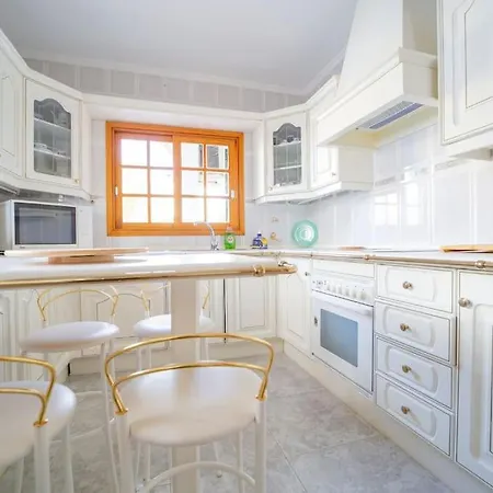 ヴィラ Teram アラヘロ