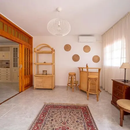 Villa Teram