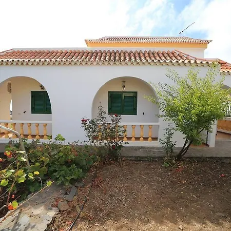 Villa Teram Alajero